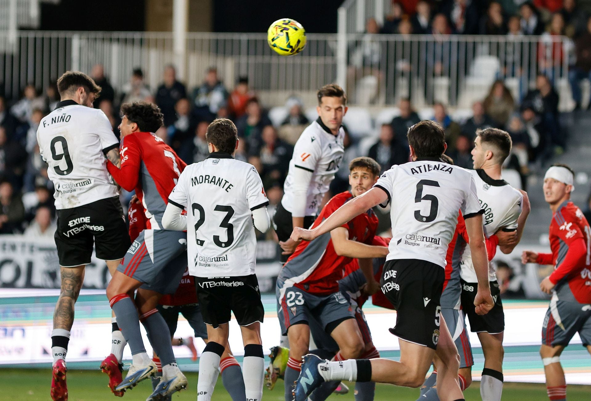 La derrota del Burgos CF contra el Albacete, en imágenes