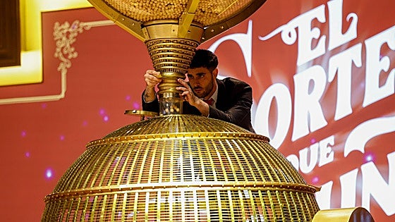 Comprueba si tu décimo ha sido premiado en la Lotería de Navidad 2025