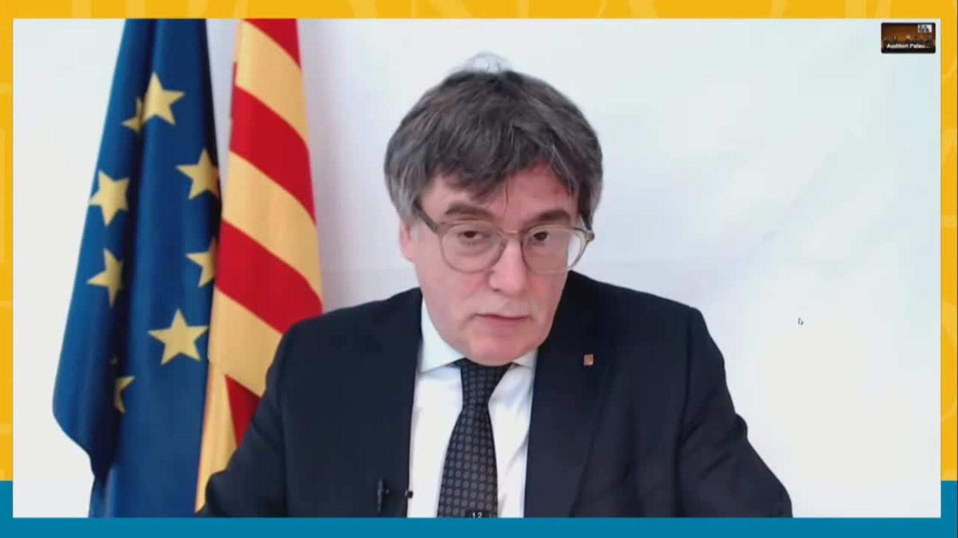 Puigdemont plantea asegurar el "ascensor social" en las políticas migratorias en Catalunya