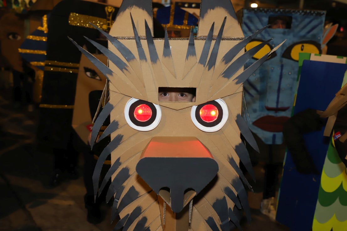 El desfile de Carnaval de Burgos, en imágenes