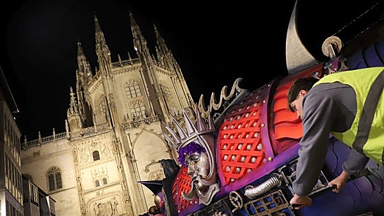 El Entierro de la Sardina pone fin al Carnaval en Burgos