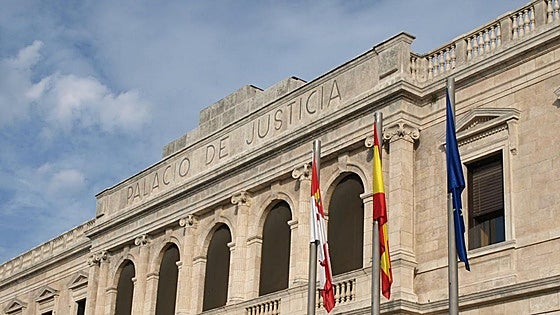 El médico acusado de abusar de pacientes en Burgos y Valladolid afrontará doble juicio