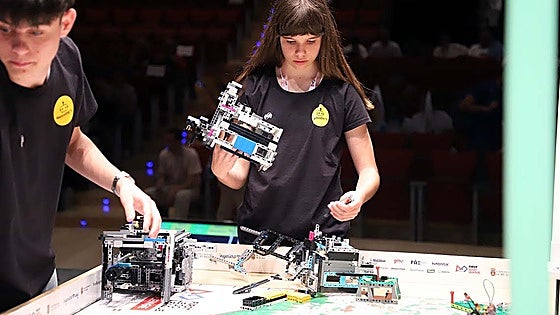 Así se ha vivido en imágenes la Final de la First Lego League celebrada en Burgos