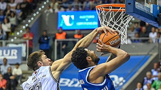 Recoletas Salud San Pablo Burgos da la cara pero se ve superado por el Real Madrid 78-94