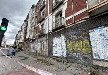 Vallado del edificio en ruina de la calle Progreso número 14.