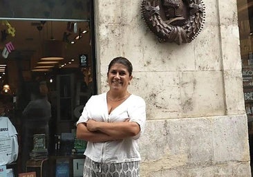 Lucía Alonso, sexta generación de Hijos de Santiago Rodríguez, en el 175 aniversario de la librería.
