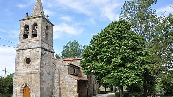 El pueblo de Burgos que subasta dos coches por 350 y 750 euros