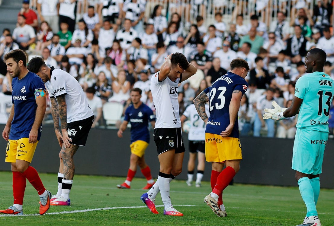 El último partido del Burgos CF frente al Andorra, en imágenes