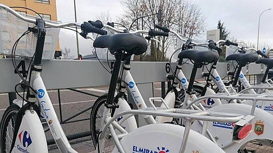Bicibur alcanza su máximo histórico: 1.600 usuarios y dispara un 127% los abonos turísticos en Burgos