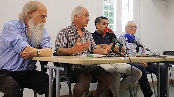 Los vecinos del Polígono Docente se plantan contra las barracas de Burgos y plantean acudir a la Fiscalía
