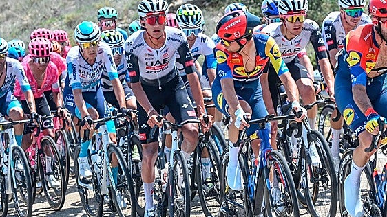 La Vuelta a Burgos 2026 viajará al corazón de la Sierra de la Demanda con final en Pineda de la Sierra
