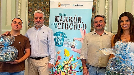 Burgos premia a los vecinos más comprometidos con el reciclaje en el contenedor marrón