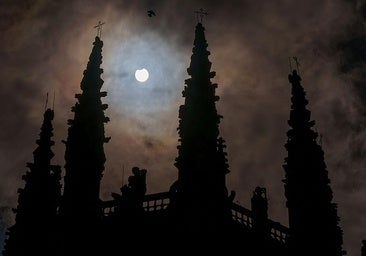 De Metro de Madrid al cielo de la Catedral: la apuesta de Burgos para conquistar a los turistas del eclipse