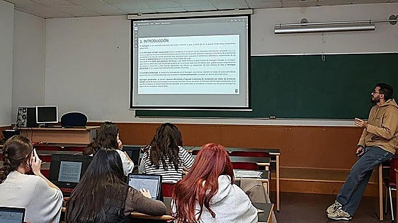 El perfil del estudiante de Burgos: vocación técnica y científica, desinterés por las oposiciones y fuga académica de Castilla y León