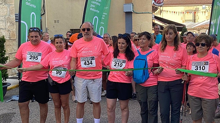 Éxito de participación en la I Marcha Villanueva de Gumiel contra el cáncer