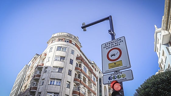 Más de 1.300 vehículos sin distintivo acceden cada día a la ZBE de Burgos a la espera del fin de la moratoria