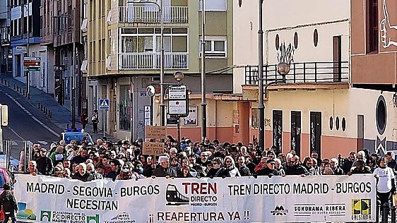 Aranda exige a Adif la inspección urgente de diez túneles y puentes del Directo tras las dudas sobre su seguridad