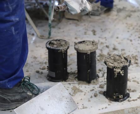 Imagen secundaria 1 - El proyecto de Burgos que recicla las palas de aerogeneradores para crear hormigón menos contaminante: «Ahorramos materias primas, recursos y generamos menos residuos»