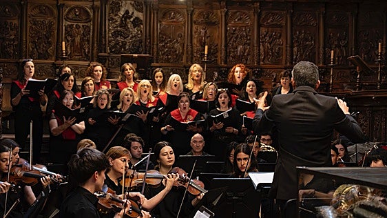 Actuación del Coro de la Universidad de Burgos.