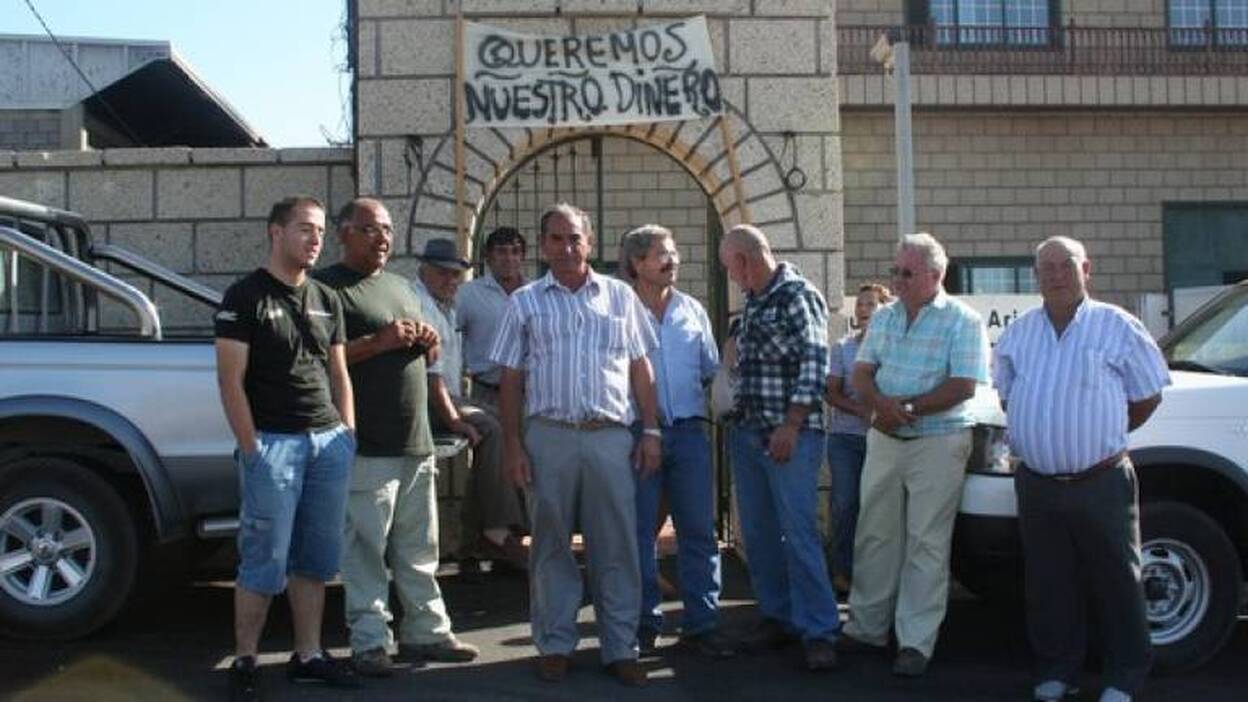 Las deudas ahogan en siete meses la Quesería de Arico