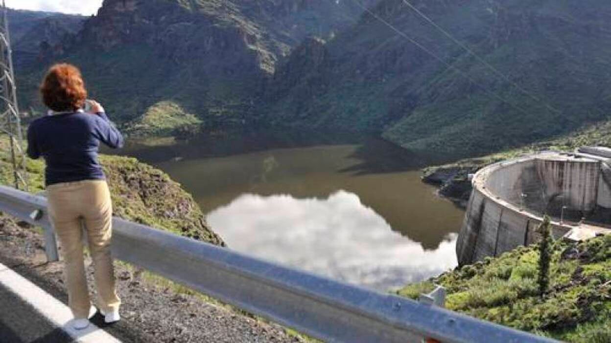 La presa de Soria supera los 90 metros de altura
