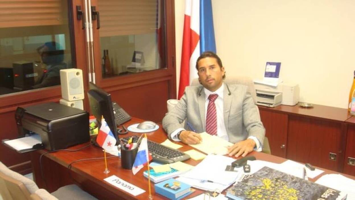 El cónsul de Panamá pide disculpas y agradece su apoyo a los canarios