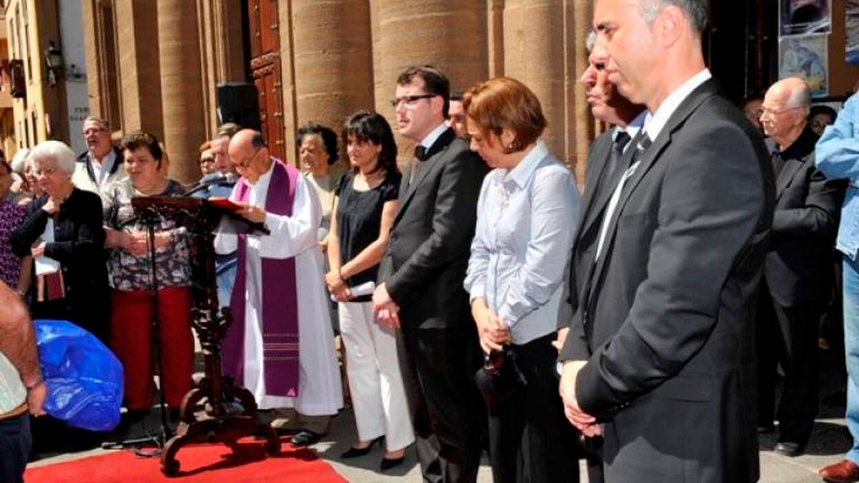 Entierro de seis galdenses que estaban en el pozo de Arucas