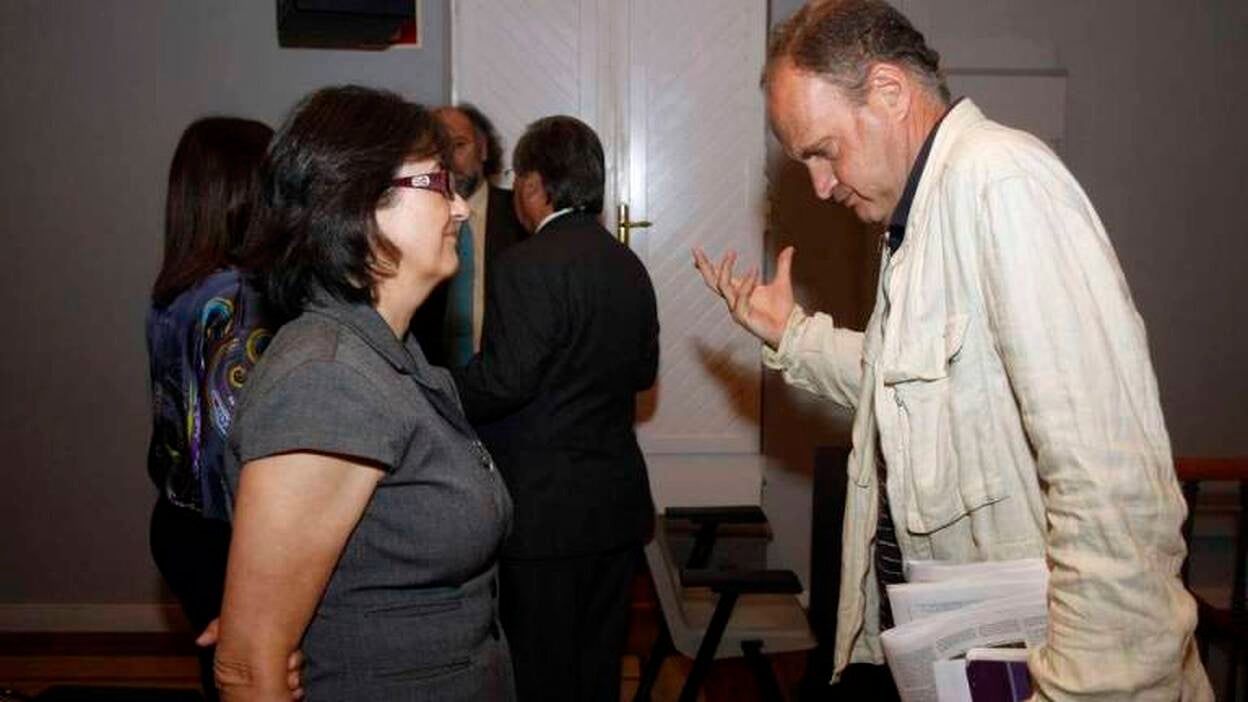 El Ministerio de Cultura recibe la primera copia del Archivo Negrín