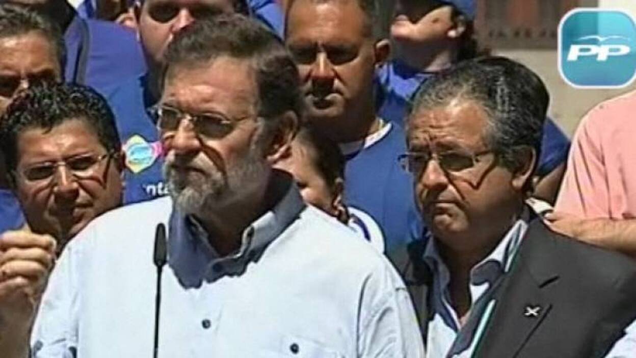 Rajoy se muestra seguro en Tenerife de que pronto gobernará el PP