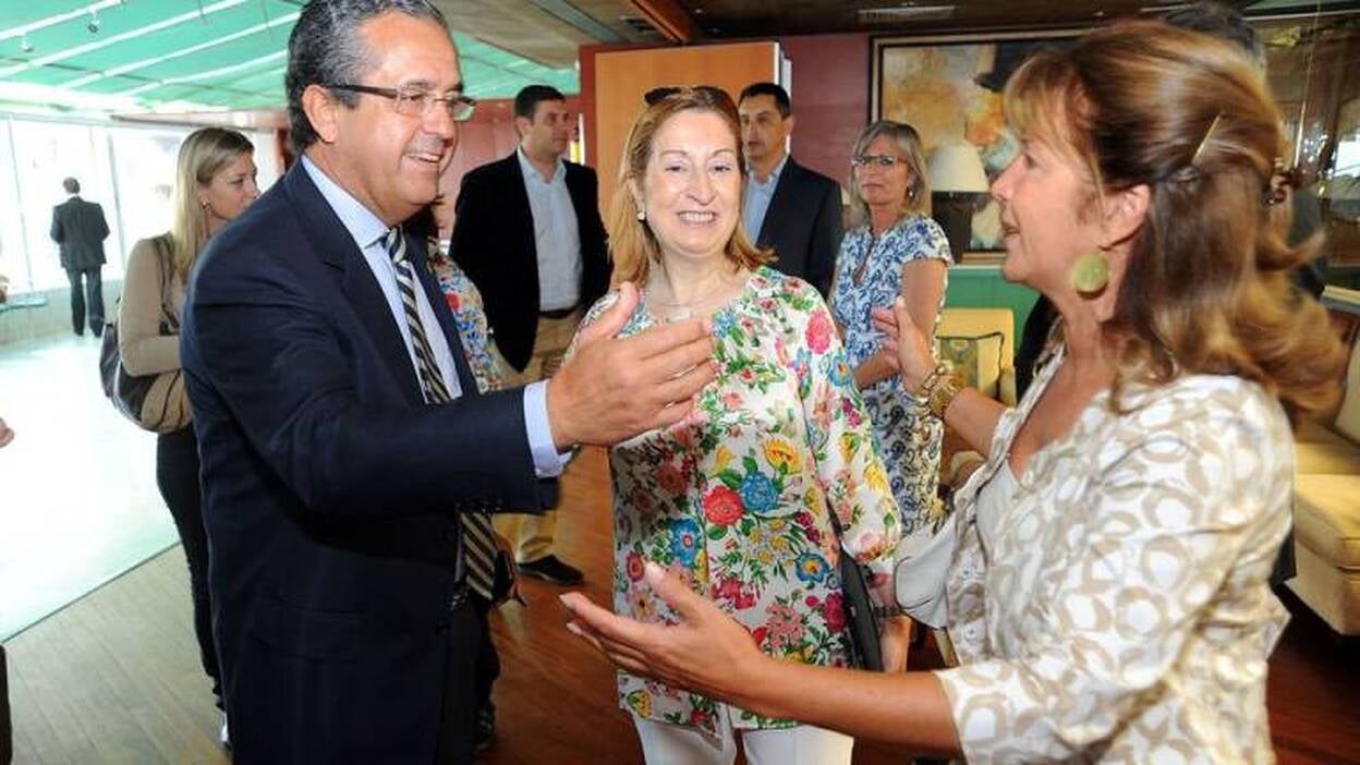 El PP se reúne con colectivos de la sanidad en Tenerife