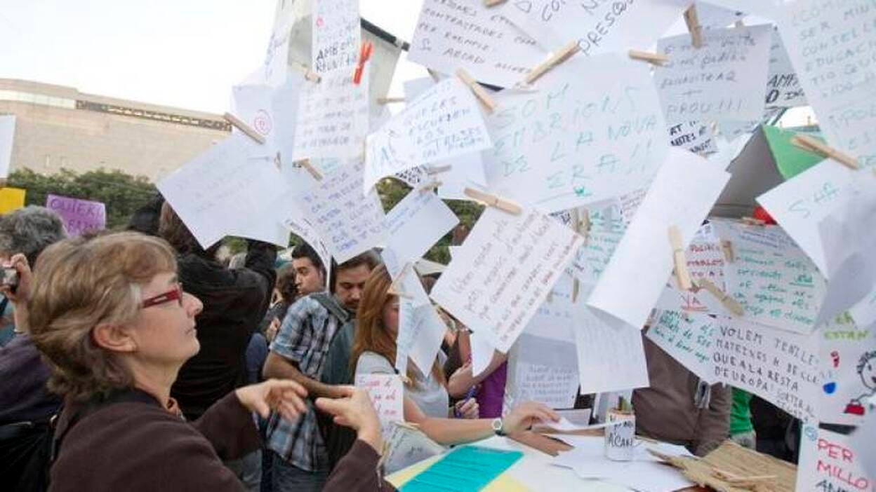 "Señores políticos, estamos preparando vuestro ERE"