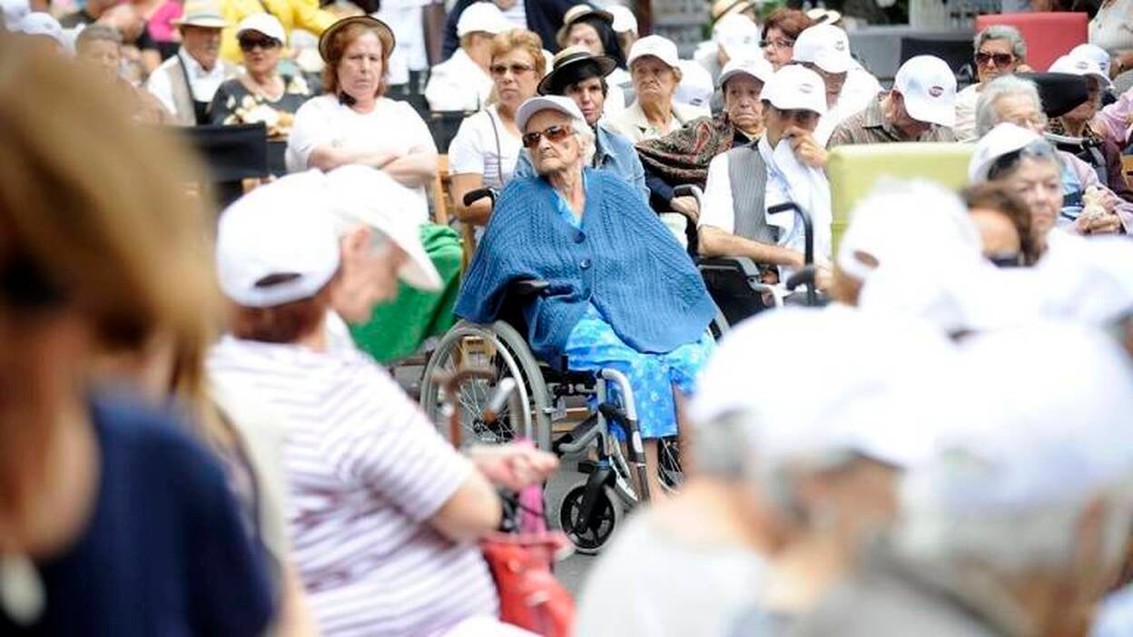 Fiesta canaria en el centro El Pino