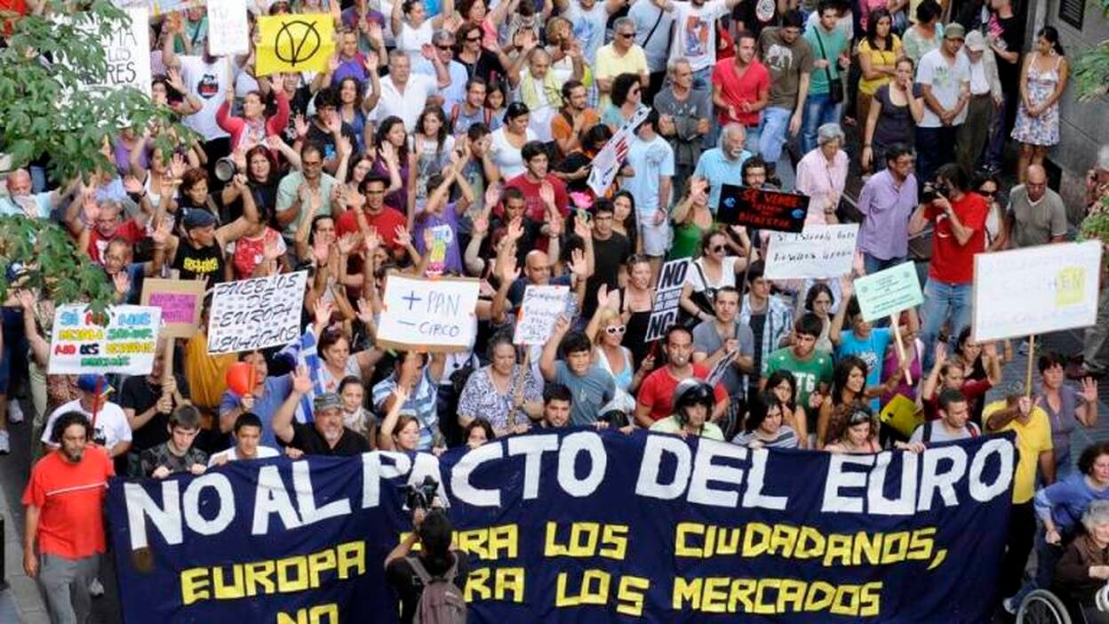 Multitudinaria 'indignación'