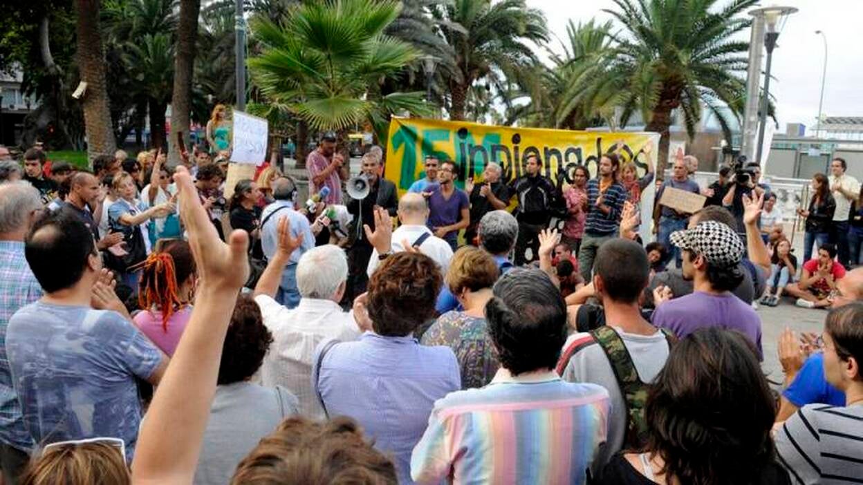 Concentración de los 'indignados' de San Telmo