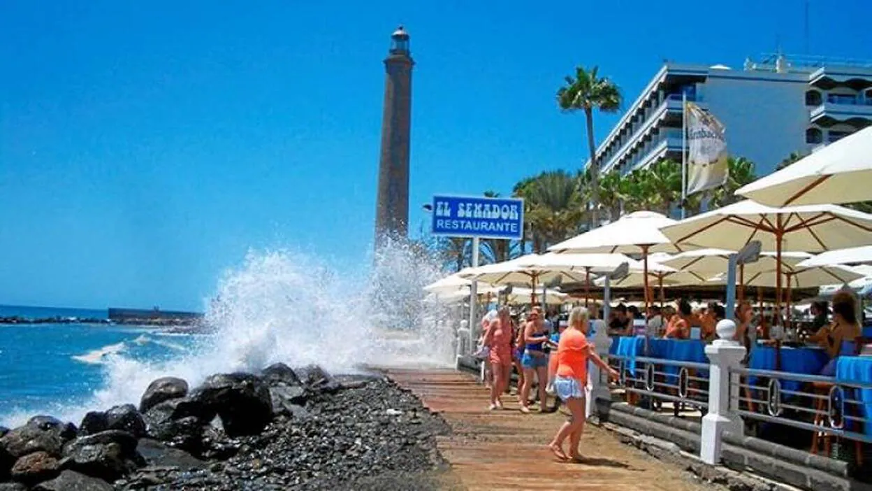 El Ayuntamiento rechaza el bar terraza del Faro de Maspalomas