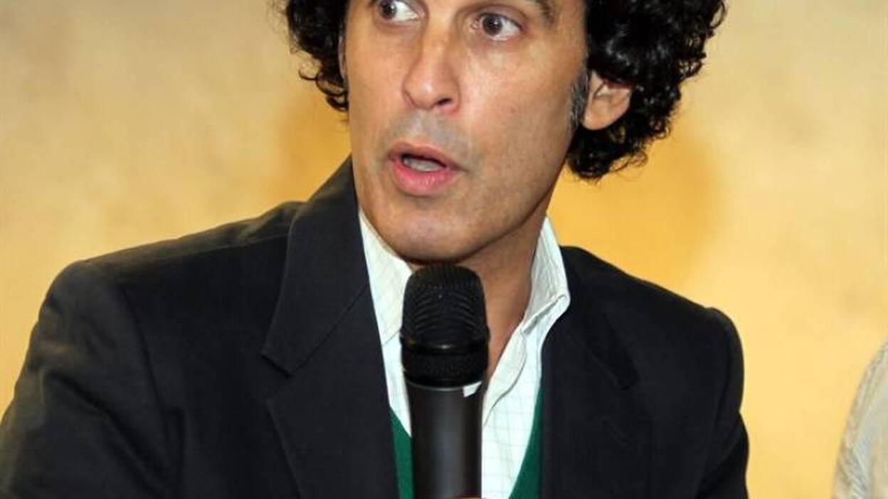 Pedro Zerolo: Uruguay vive "su momento" para aprobar matrimonio homosexual