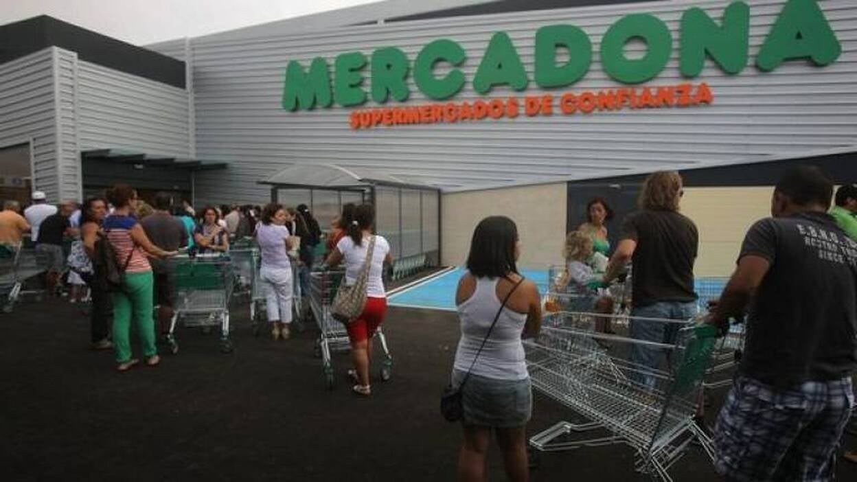 Una apertura multitudinaria