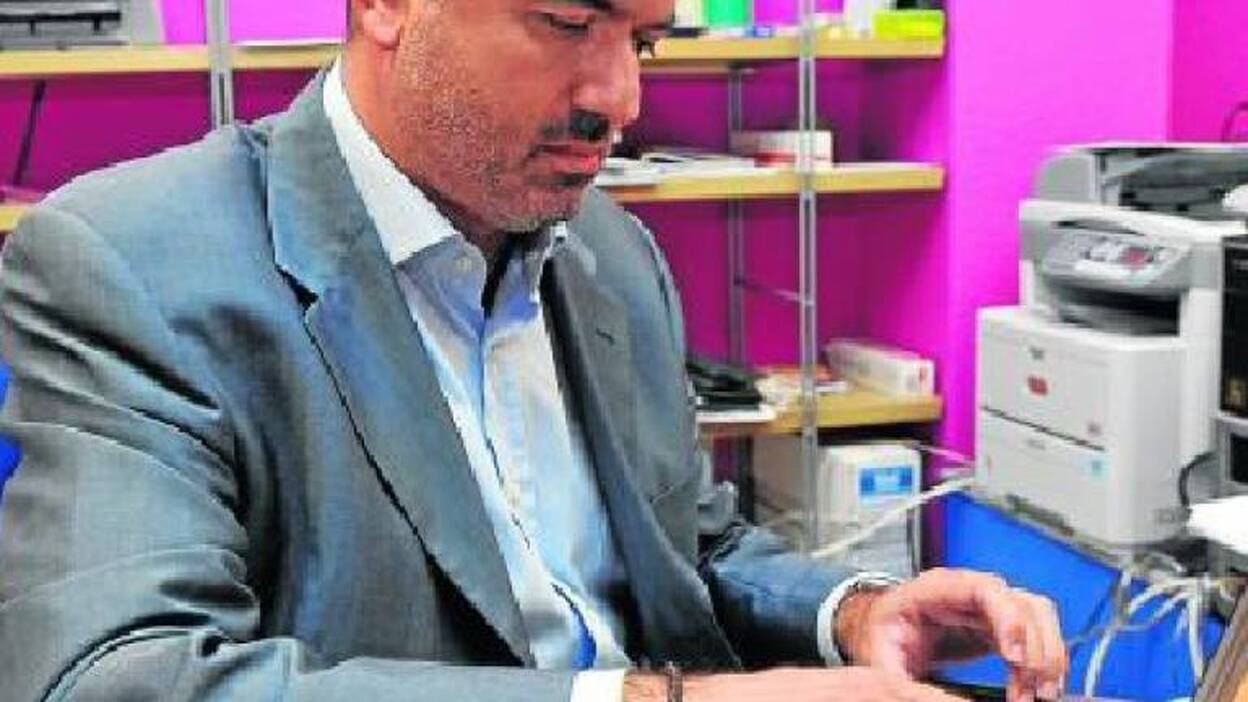 Ciro Negrín: "Al Senado hay que entrar con zotal"