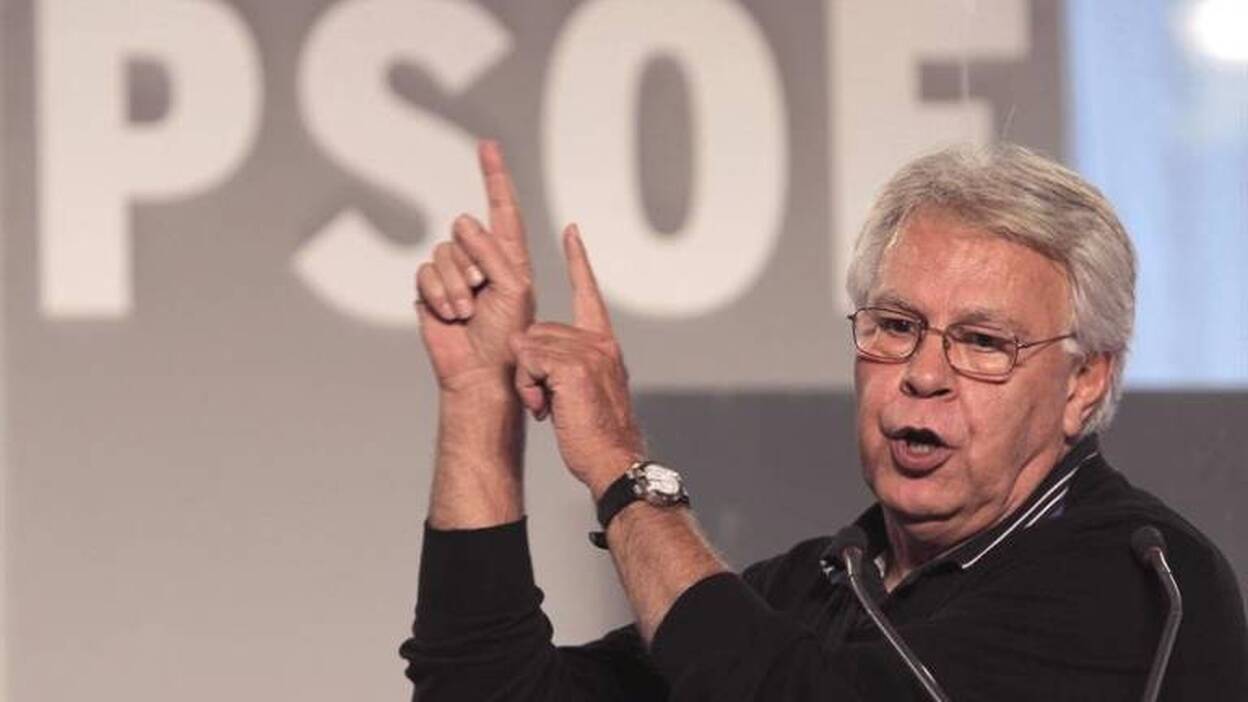 Felipe González: "Gracias a Zapatero no estamos en la situación de Grecia"