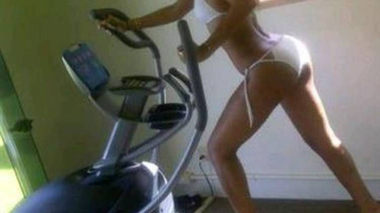 Rihanna se suelta la melena en sus vacaciones