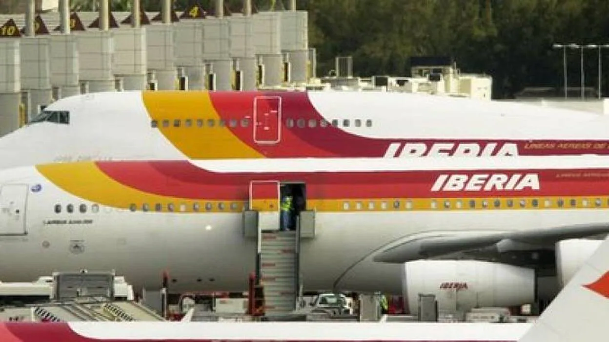 Iberia cancela 122 vuelos por la huelga convocada para mañana por el Sepla