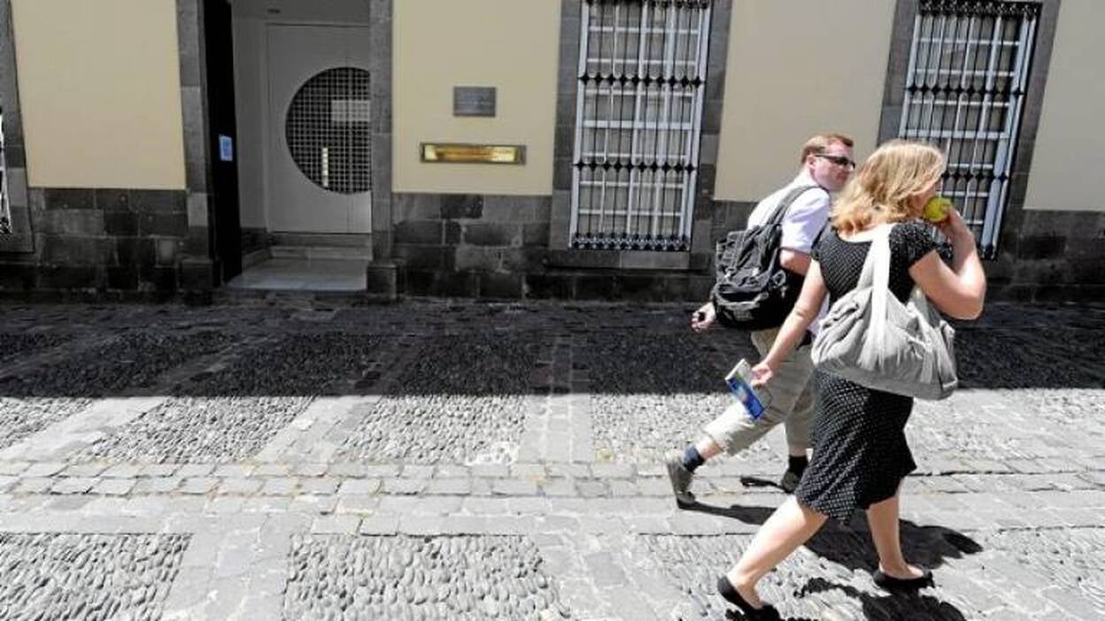 El CAAM espanta al público con el cobro de la entrada