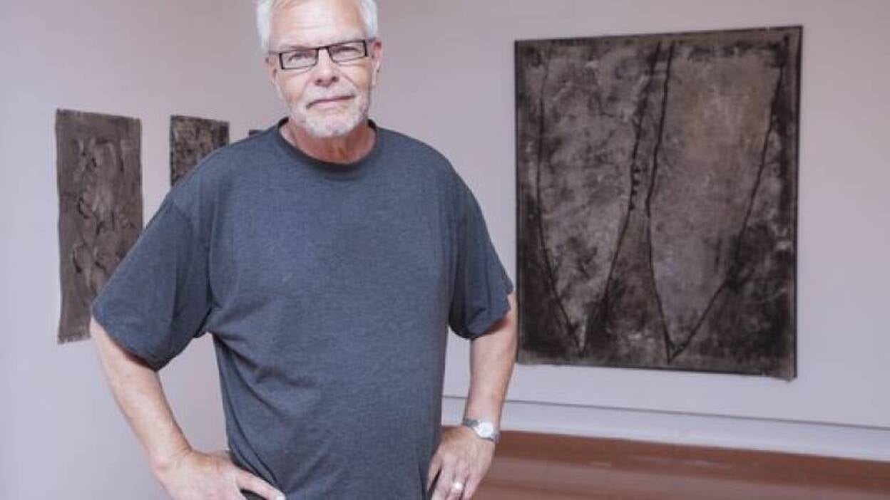 Staffans expone por primera vez en España su arte abstracto