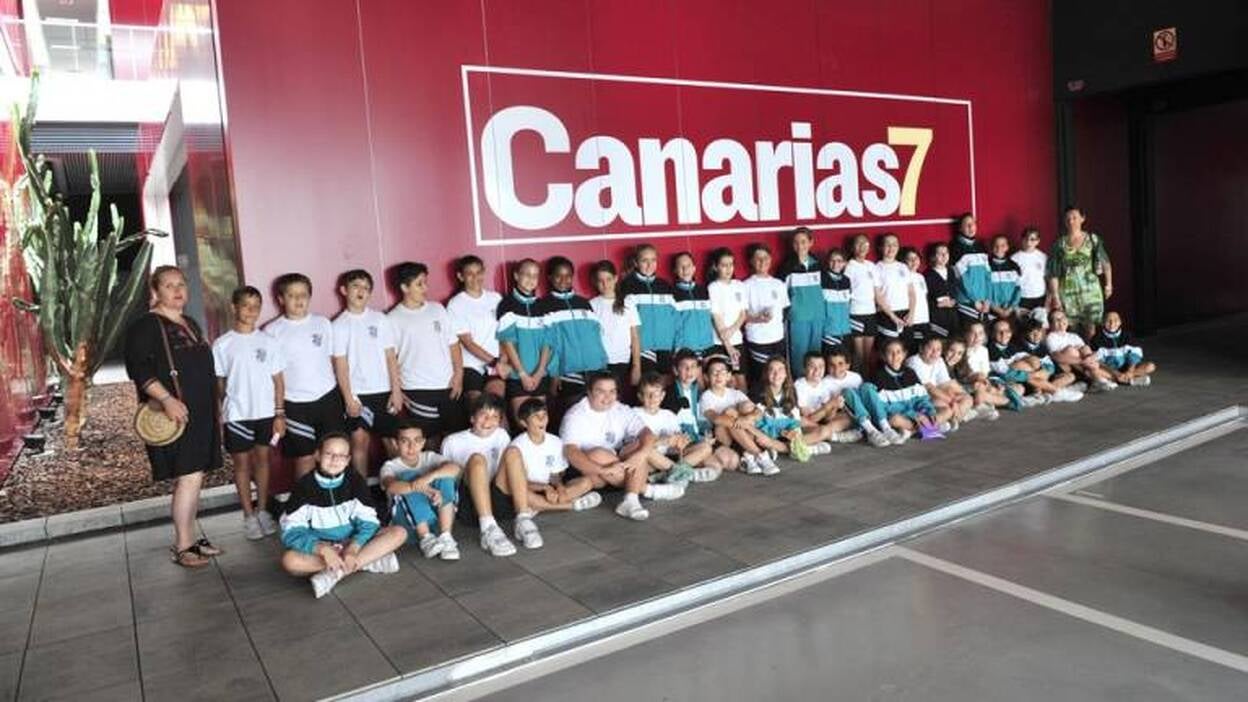 Alumnos del Colegio San José (Dominicas) en CANARIAS7