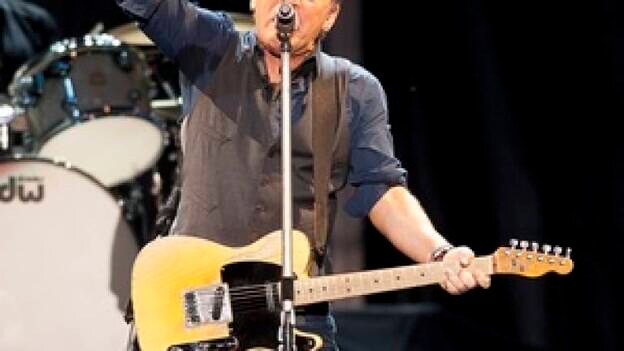 El &quot;Hard Rock Calling&quot; de Londres desenchufa el micrófono a Bruce Springsteen