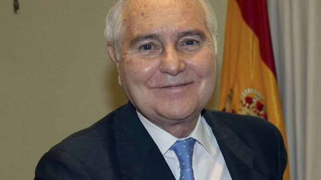 Dívar pide una indemnización de más de 208.000 euros tras su dimisión