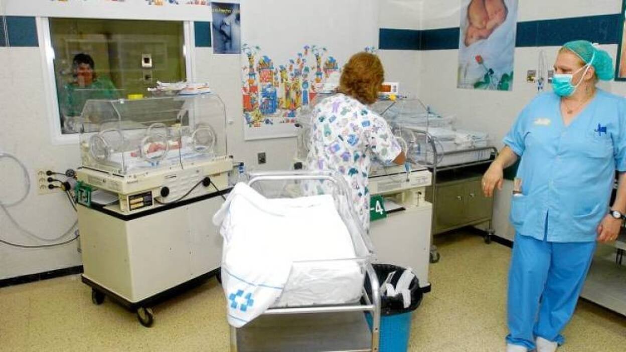 Nacen 2000 niños menos que hace diez años