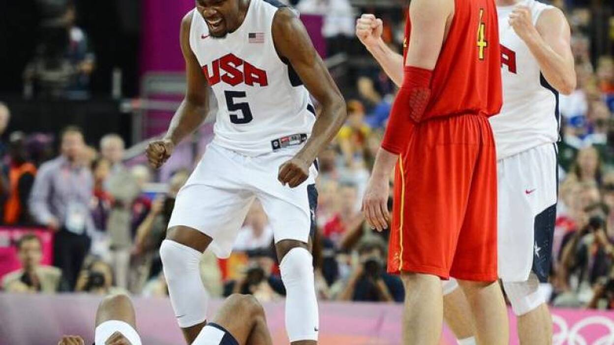 España se cuelga la plata en una final apasionante