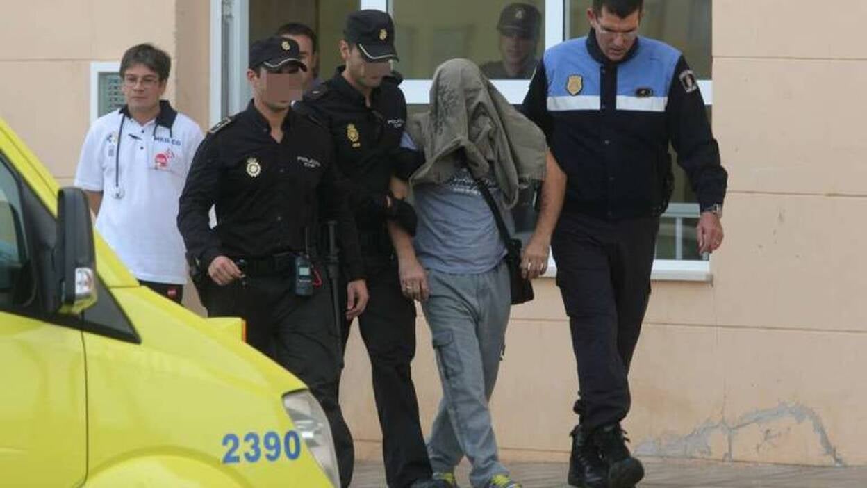 Detenido tras amenazar con explotar una bombona