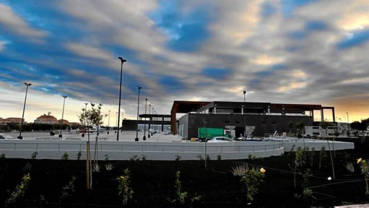 El centro comercial El Tablero abre al público la próxima semana